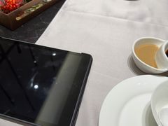 -红鼎豆捞·专注品质海鲜20年(宝丰路店)