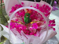 -何兮花店·气球派对鲜花店(马桥银春路万科城店)