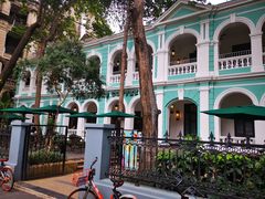 -星巴克臻选(广州沙面店)