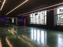 -懒人Club健身(卓越时代广场店)