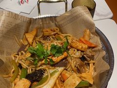 -红渡小香·牛肉麻辣香锅(车站南路店)
