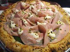 开心果火腿佐青酱披萨-Primo·丽莫意大利窑烤披萨