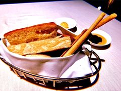 餐前面包-北京金融街丽思卡尔顿酒店·意味轩 Cepe