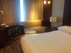 -上海龙之梦万丽酒店