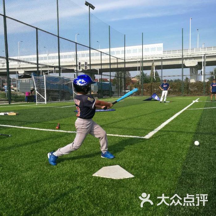 狼队棒球俱乐部