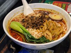重庆小面-张氏宽窄巷成都名小吃(茂业百货华强北店)