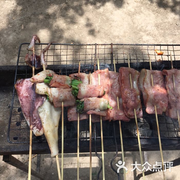 上庄水库绿韵翠湖农庄烧烤