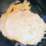 蒜。步骤1：把胡萝卜擦丝，圆白菜切碎，芹菜切丁