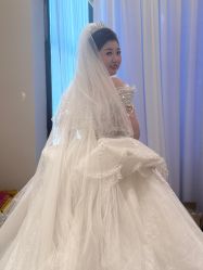 -拉瑞娜LaReine婚纱礼服高级定制