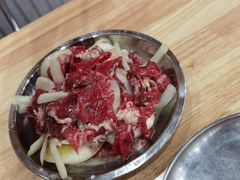现拌牛上脑-牛信亭韩国料理·炭火烤肉(紫藤路店)