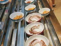 -新艺自助美食城(中山路店)