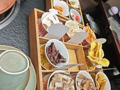 -菌自由丨野生菌火锅特色庭院餐厅(丽江古城店)