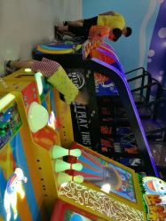 -Lucky Star幸运星&一同潮玩(友阿国际广场店)