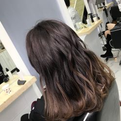 -DL HAIR SALON