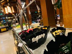 自助取餐区-西双版纳洲际度假酒店-海鲜傣味烧烤·侬香全日制餐厅