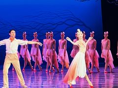 -交通银行前滩31演艺中心