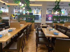 大堂-拿渡·水煮鱼麻辣香锅(王府井奥莱·香江小镇店)