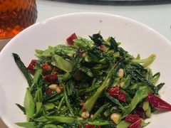 -辛香味烧鱼馆·非遗技艺·排骨红烧肉(光谷医药园店)