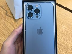 -Apple零售店(玄武湖店)