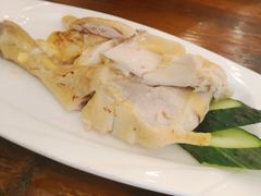 -侬佳蒸菜馆(听潮店)