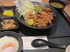-町门烤肉拌饭专门店(新天地店)