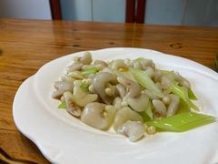 菱角炒鸡头米-澄湖农鲜馆