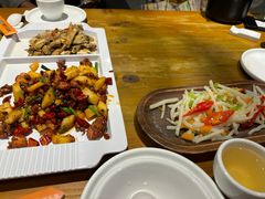 -隔壁老王·家常云南菜(花巷店)