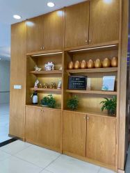 -苗医生专业祛痘·皮肤管理