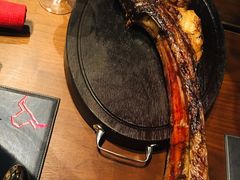 -恰餐厅及酒吧 CHAR Bar & Grill (北京丽都皇冠假日店)