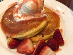 -Pancakes on the rocks(Darling Harbour)