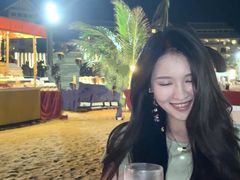 -亚龙湾希尔顿自助餐厅·海鲜·烧烤·沙滩BBQ·现场乐队