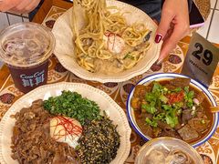 -CowCow其其·牛杂咖啡公司(六运店)