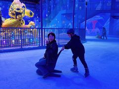 -西安银基冰雪世界
