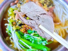 大师招牌烧鸭-太师餐饮(人民店)