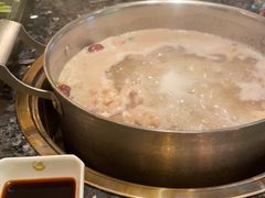 -一席地·本地鸡窝·杭帮鸡火锅(萧山银隆百货店)