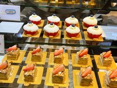 -半岛翡丽海鲜自助餐厅(观风亭店)