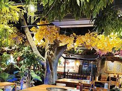 -城墙拐拐火锅(三峡广场黑金冠店)