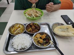 -吉林大学（前卫南区）莘子园餐厅