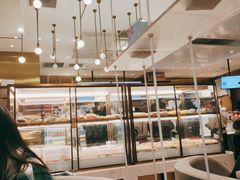 面包甜点陈列柜-奈雪的茶(湖滨银泰in77C区PRO店)