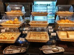 面包-和润艺术酒店-自助早餐厅