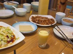 -严记小天府酸菜鱼(西四路店)