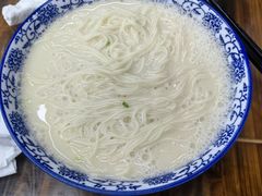 -雪琴面馆富安特色鱼汤面(城中花园店)