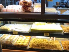 -鲍师傅糕点(江苏路店)