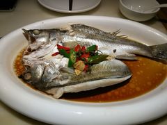 葱椒鲈鱼-绿茶餐厅(西单老佛爷店)