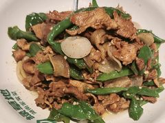 绿草地辣椒炒肉-绿草地·湘菜(芙蓉天街店)