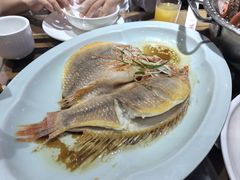 清蒸红斑鱼-良师门滨海人家·海鲜·家常菜(滨海城店)