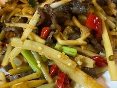 -牛八宝桂林米粉(八里庄店)