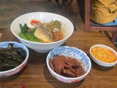 -蟹黄鱼·海派深夜面馆(江湾里店)