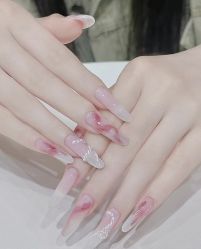 -桃色美甲沙龙