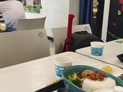 -老娘舅餐厅(黄龙体育中心店)